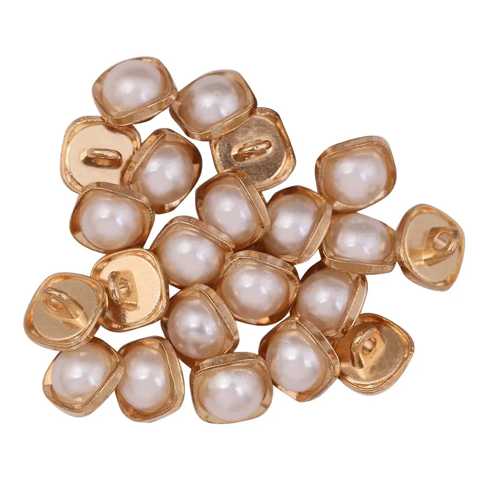 10mm (16L) Rounded Square Shape Shiny Gold Pearl Buttons