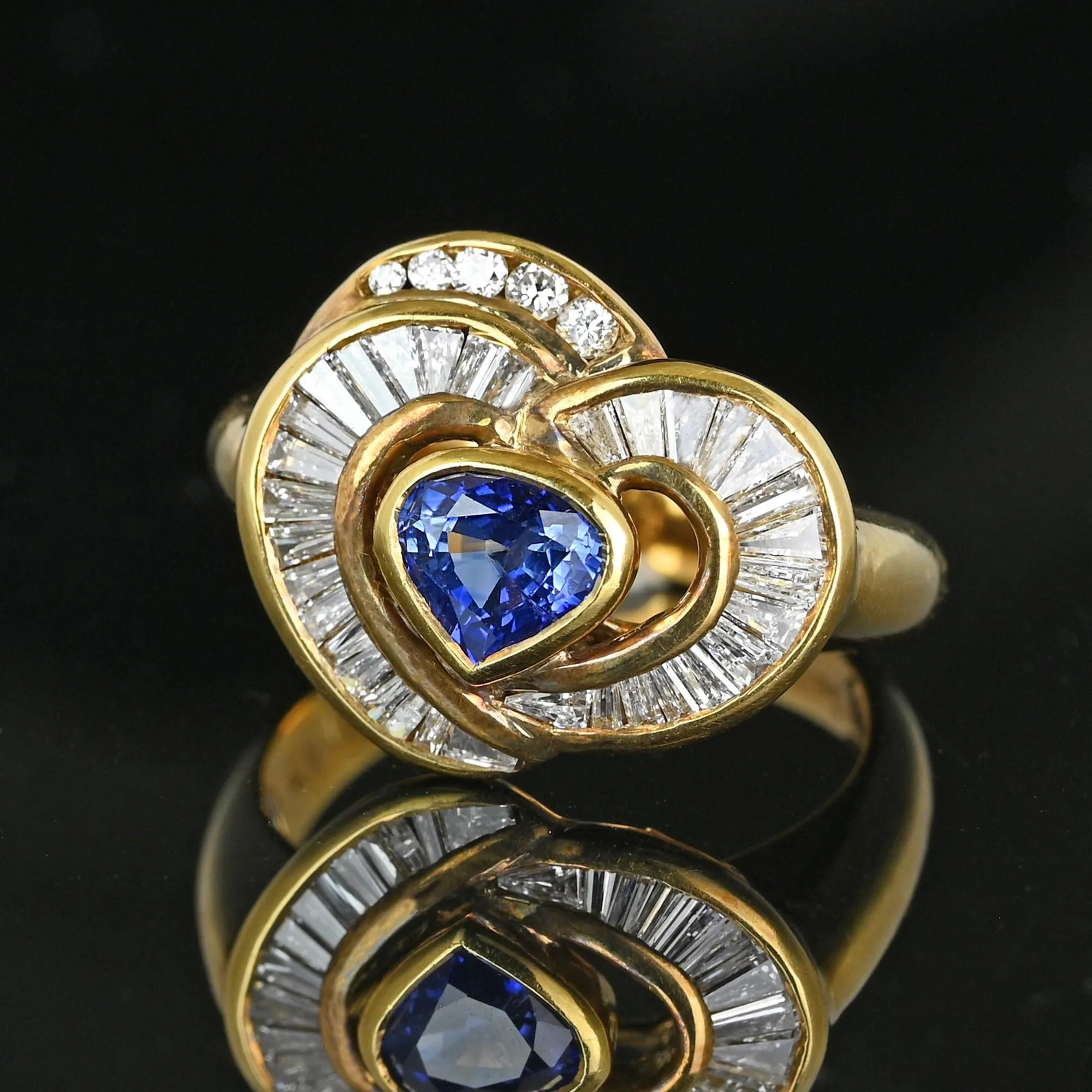 18K Gold Baguette Diamond Heart Ceylon Sapphire Ring