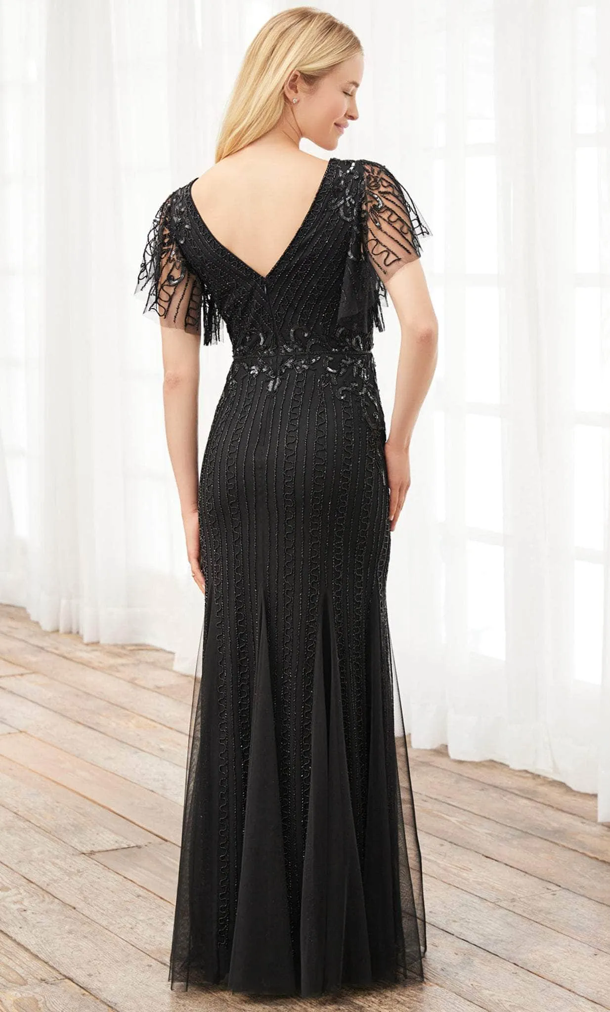 Adrianna Papell Platinum 40401 - Embellished Evening Long Dress