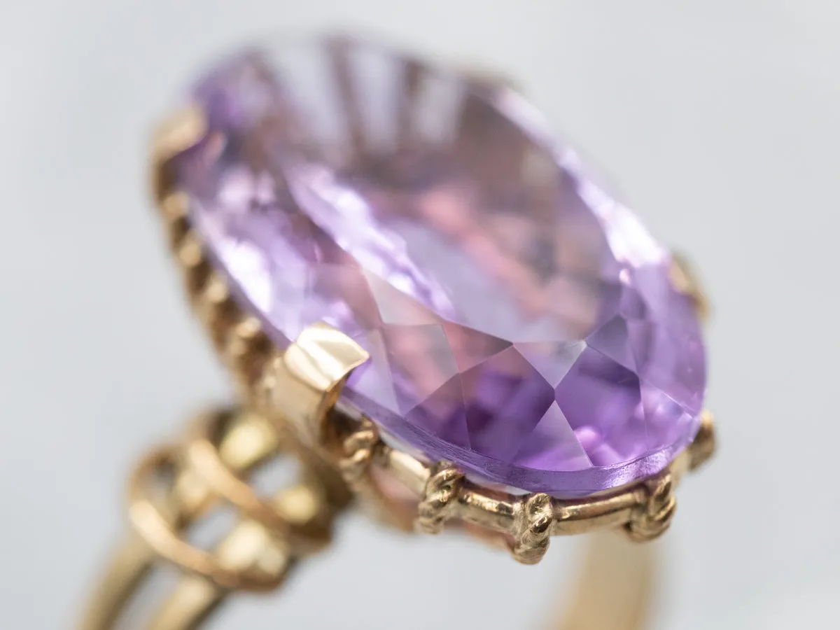 Alluring Yellow Gold Amethyst Solitaire Cocktail Ring