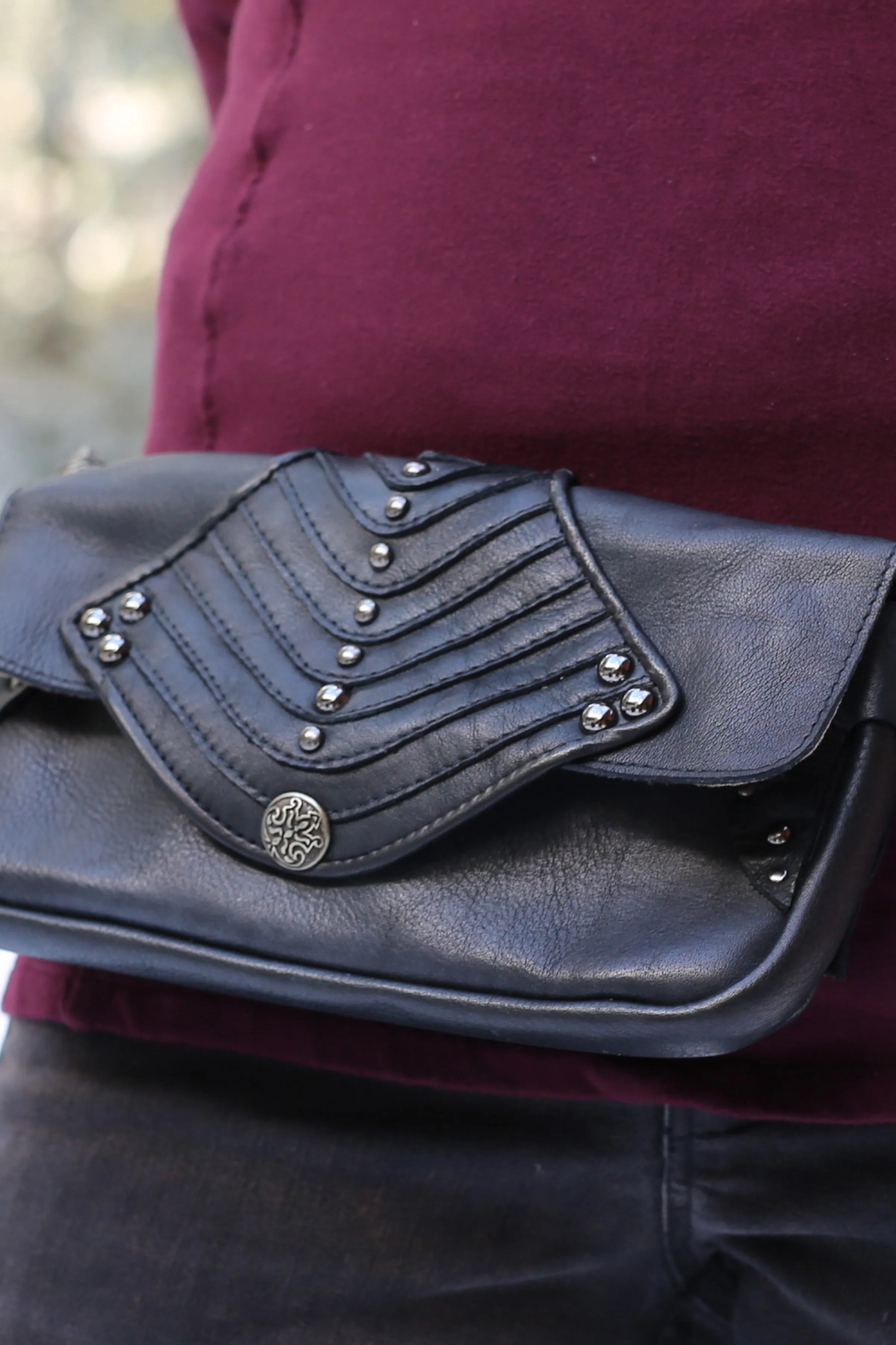 Asli Clutch Bag - Black