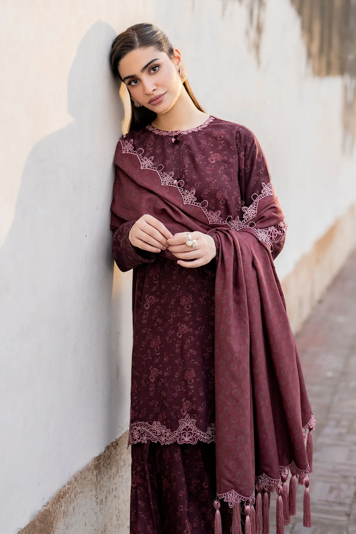 EMBROIDERED VISCOSE UF-725