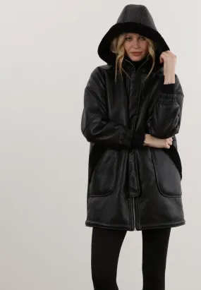 GLOBE COAT BLACK