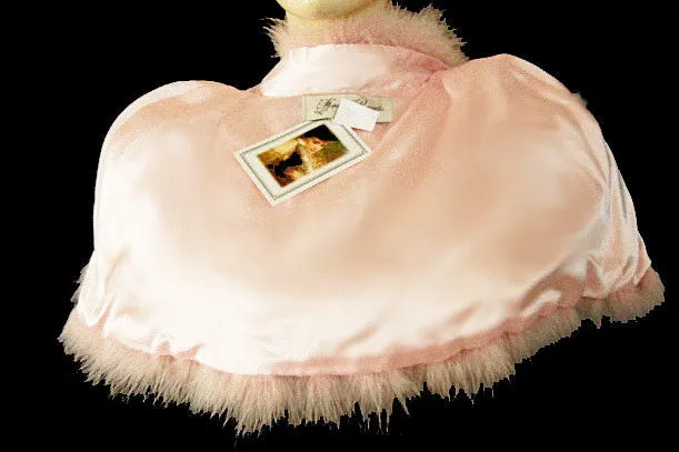 GORGEOUS MARABOU & SATIN STOLE OR BED JACKET IN TICKLE ME PINK PLUS A BONUS OF A LACE-TRIMMED DUST COVER STORAGE BAG - WOULD MAKE A WONDERFUL GIFT