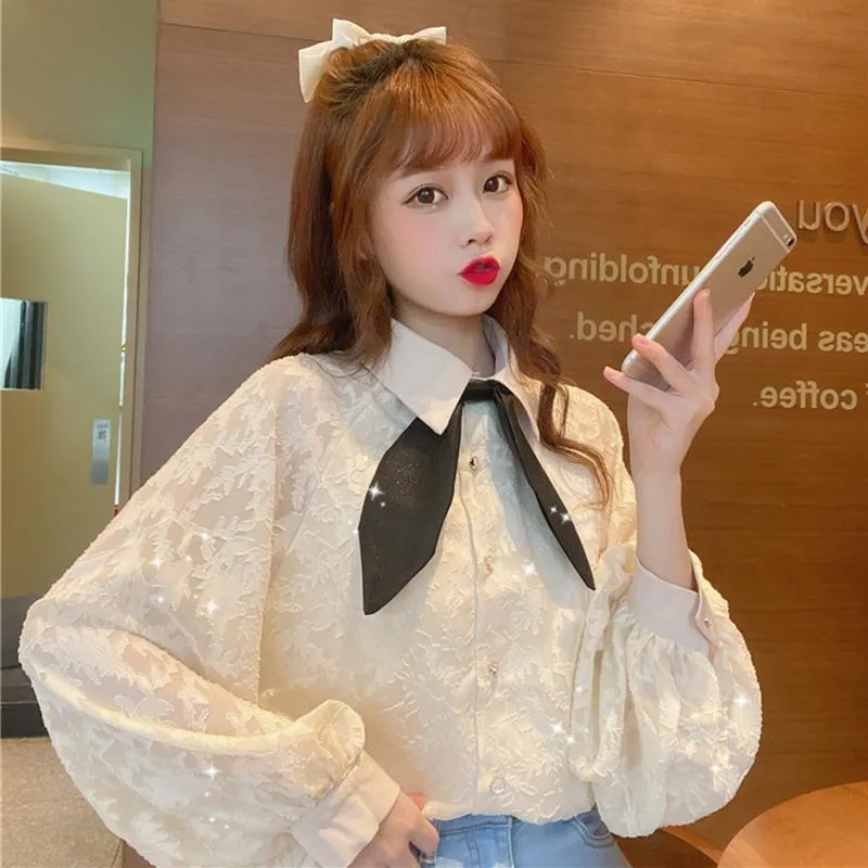 Kwaii Lace Flare Sleeved Shirt With Bowknot