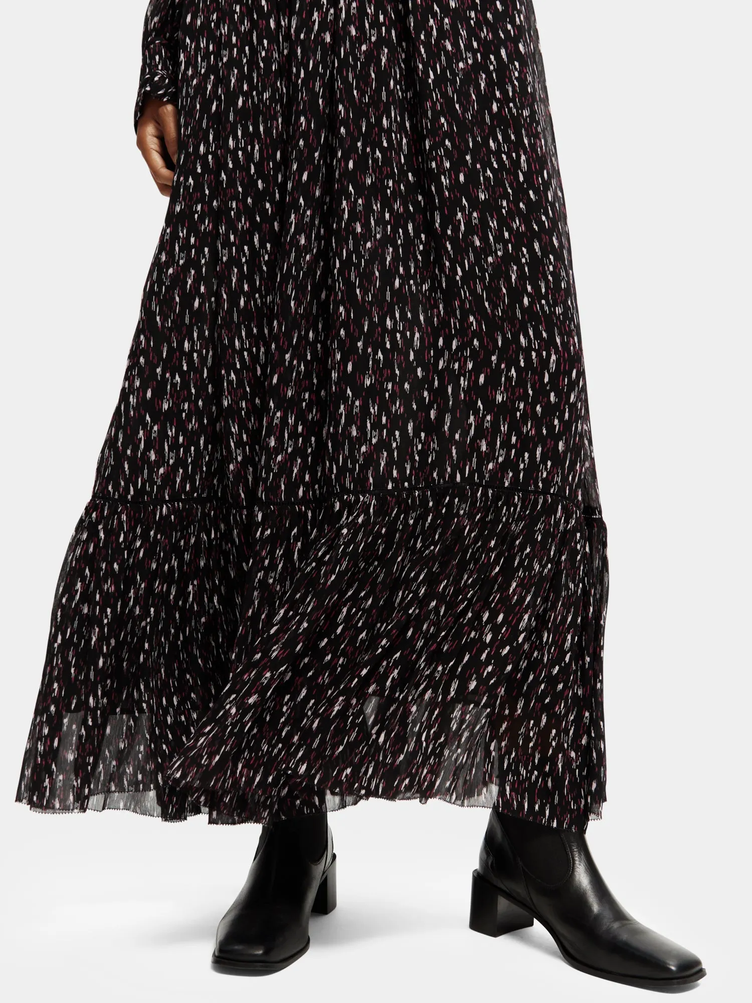 Long sleeved tiered v-neck maxi dress