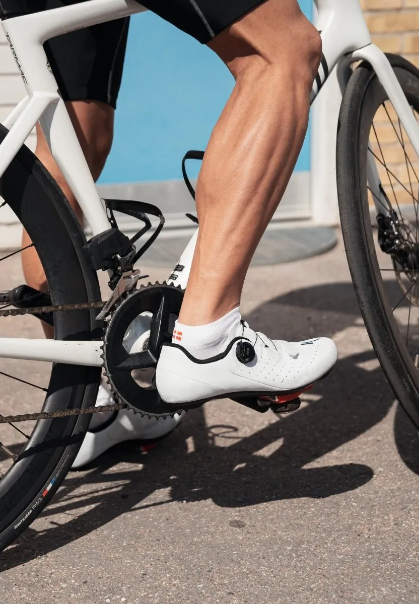 LOW-CUT CYCLING SOCKS