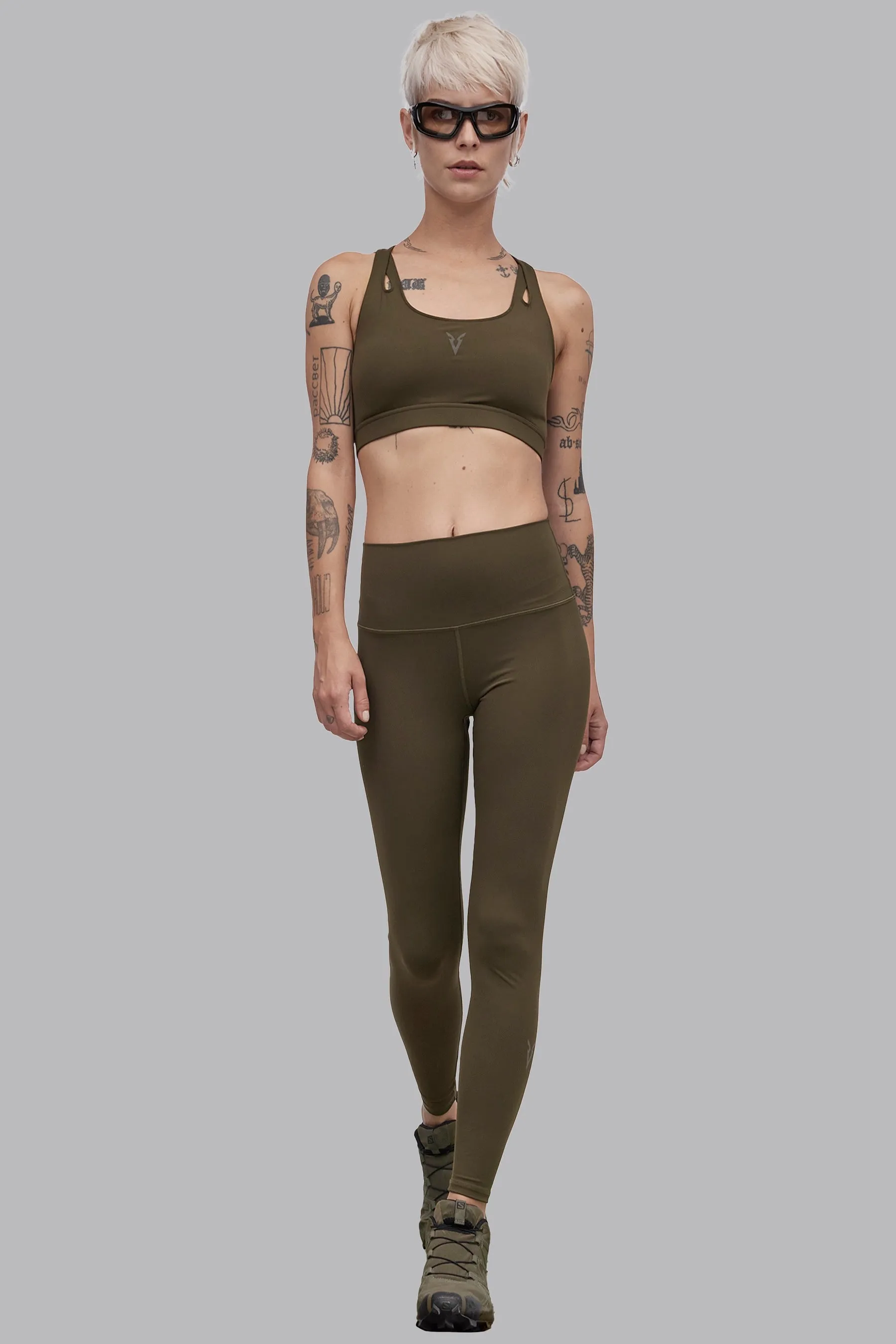 V_SCULPT® CUT OUT SPORTS BRA - Khaki