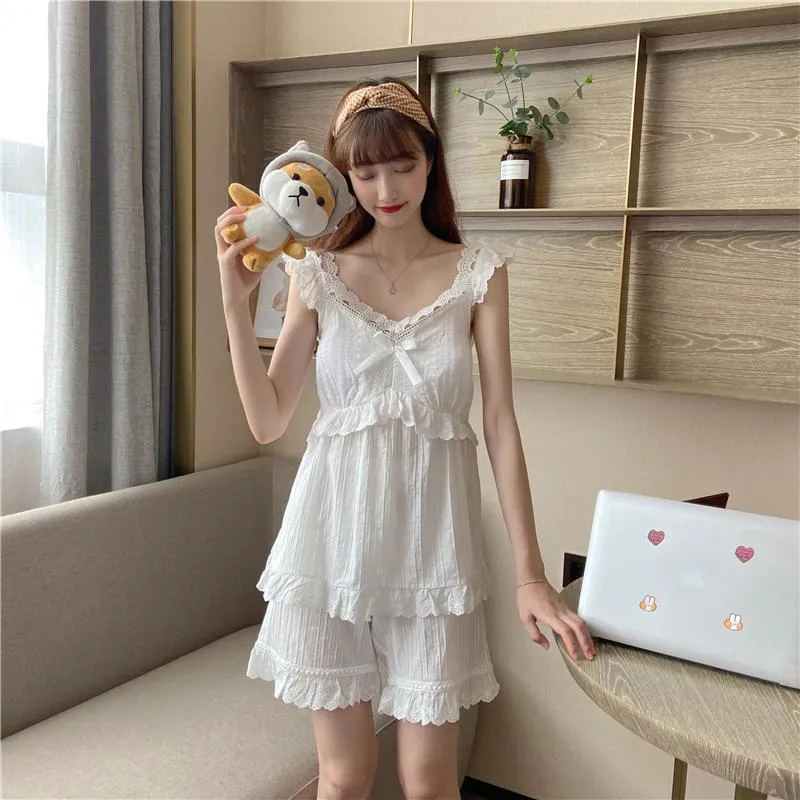 Women's Cute Bowknot  Lace Pajamas With Chest Pad